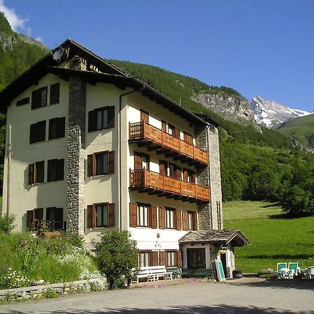 Mont Gele Hotel Ollomont Luaran gambar
