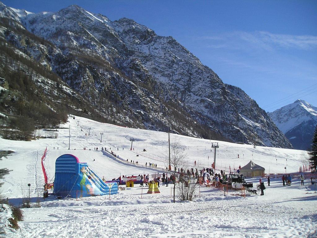 Mont Gele Hotel Ollomont Luaran gambar