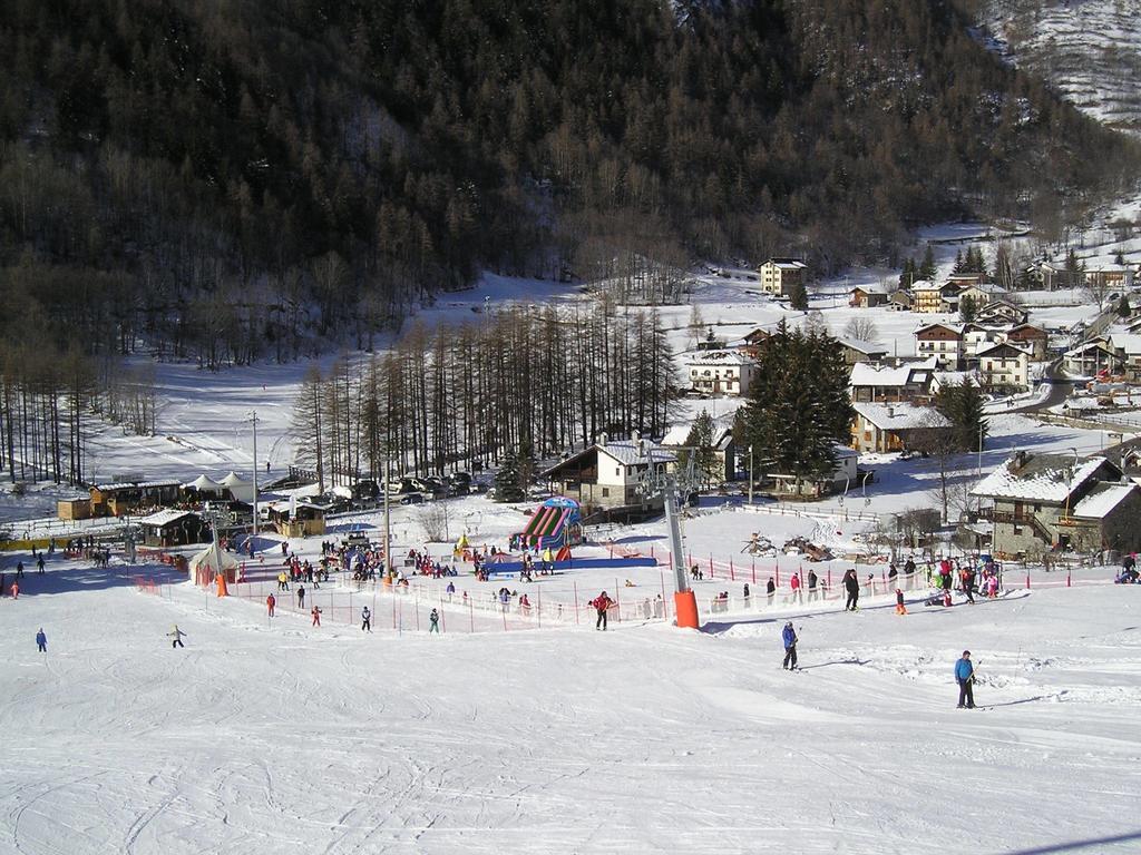 Mont Gele Hotel Ollomont Luaran gambar