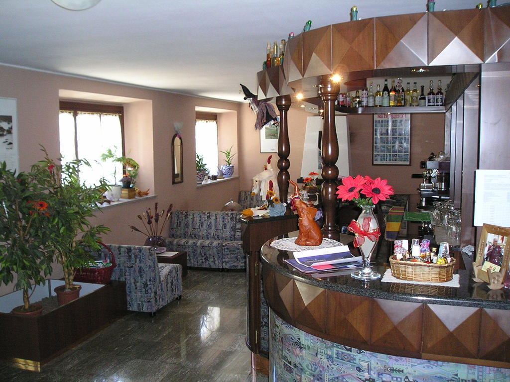 Mont Gele Hotel Ollomont Luaran gambar