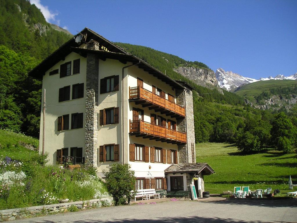 Mont Gele Hotel Ollomont Luaran gambar