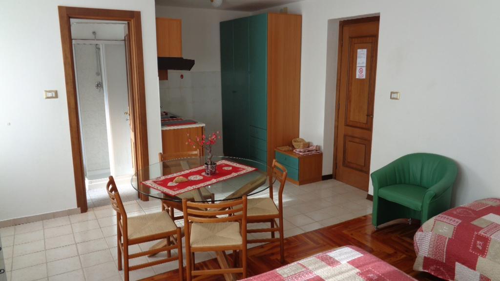 Mont Gele Hotel Ollomont Luaran gambar