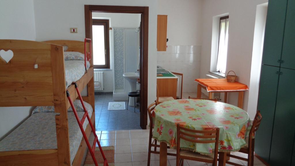 Mont Gele Hotel Ollomont Luaran gambar
