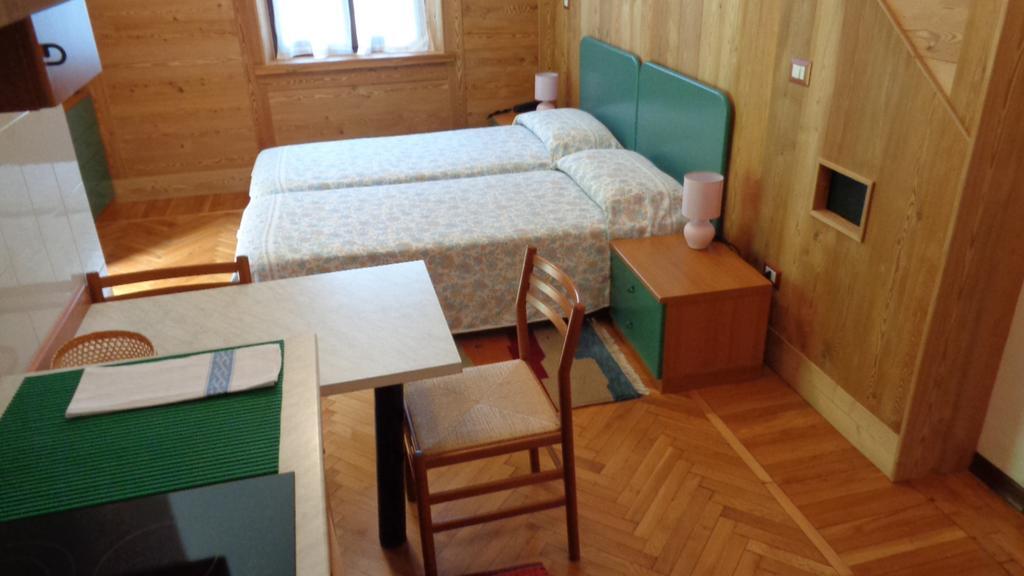 Mont Gele Hotel Ollomont Luaran gambar
