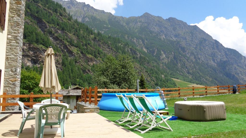 Mont Gele Hotel Ollomont Luaran gambar