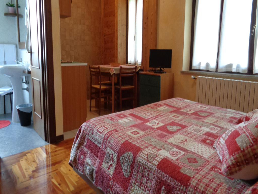 Mont Gele Hotel Ollomont Luaran gambar